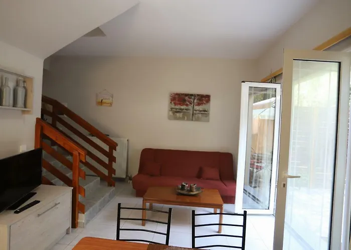 George\'S Sweet N\' Cozy Maisonette In Ipsos Corfu