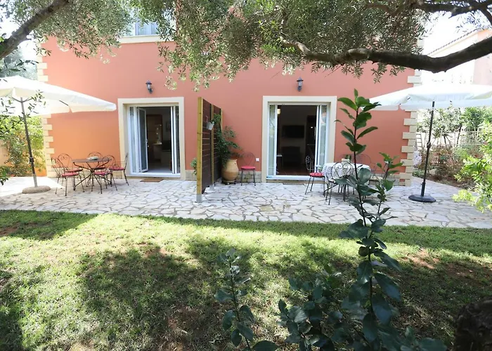 George\'S Sweet N\' Cozy Maisonette In Ipsos Corfu