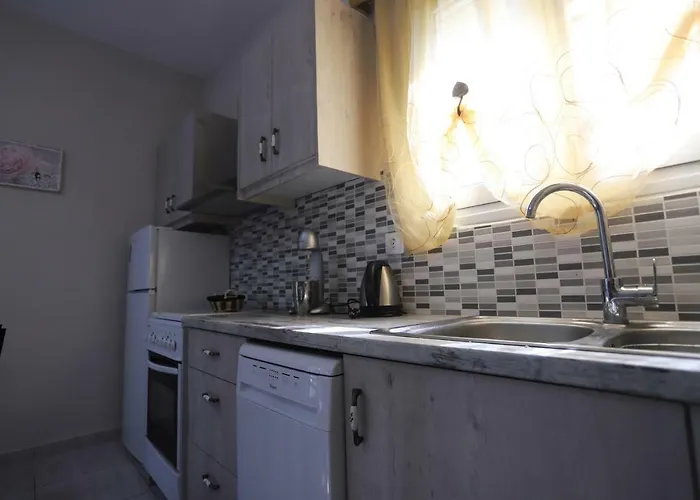George\'S Sweet N\' Cozy Maisonette In Ipsos Corfu