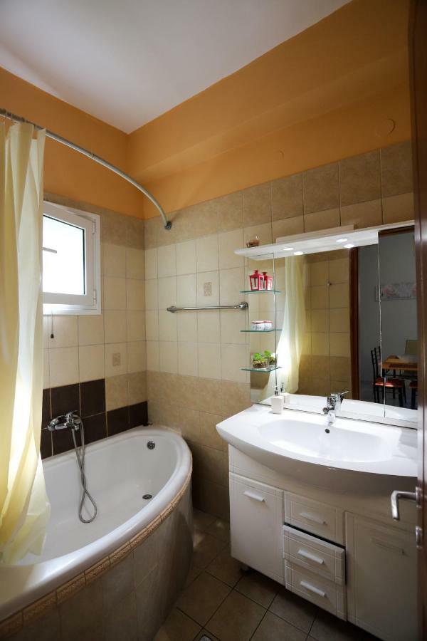 George's Sweet N' Cozy Maisonette In Corfu