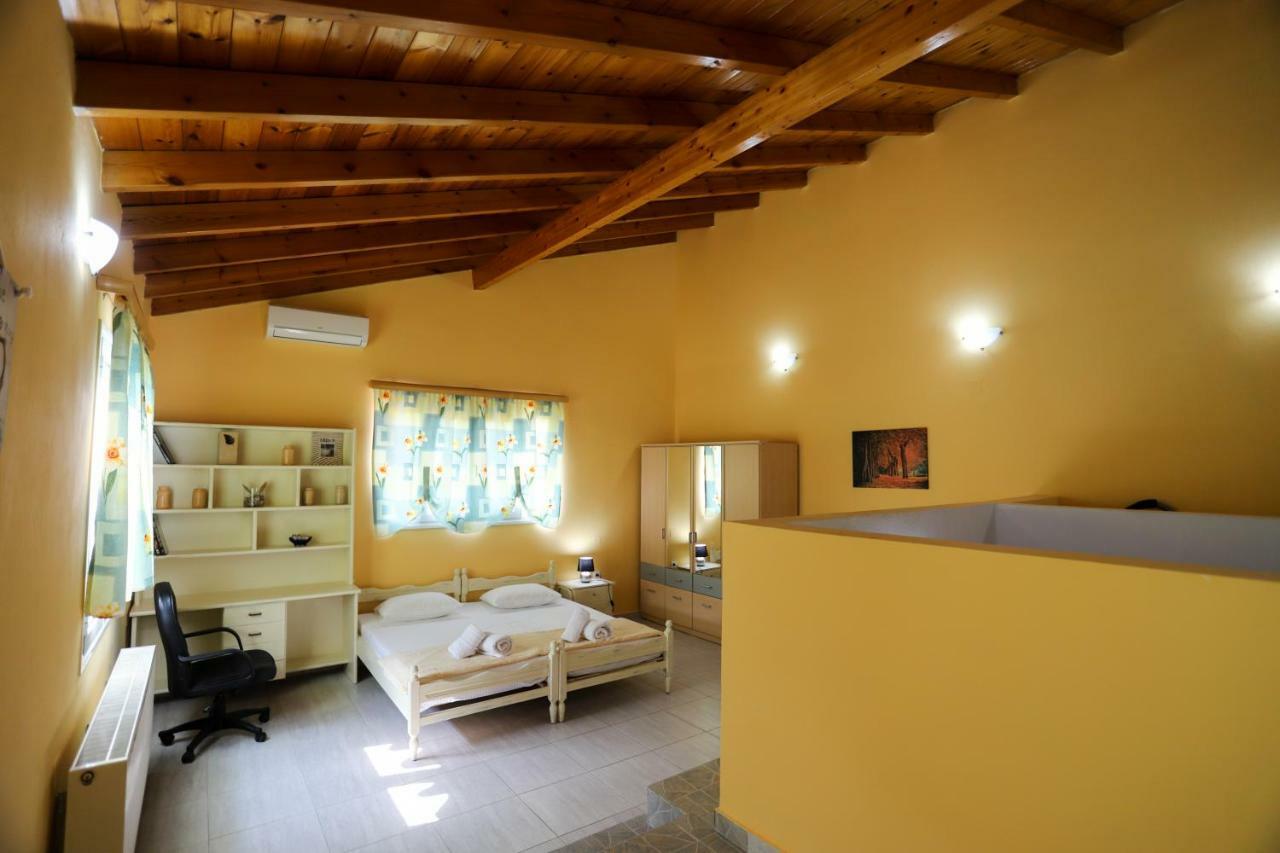 George's Sweet N' Cozy Maisonette In Corfu Appartement *